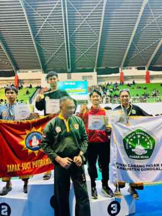 Mahasiswa Unsulbar, Program Studi Akualtur Mengharumkan Universitas Sulawesi Barat Dalam Pencak Silat Militer.