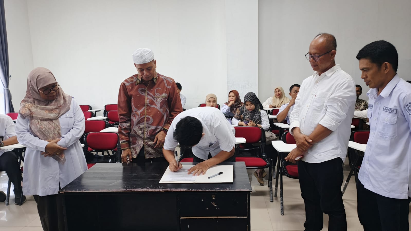 Serah Terima Jabatan Wakil Dekan I Fapetkan