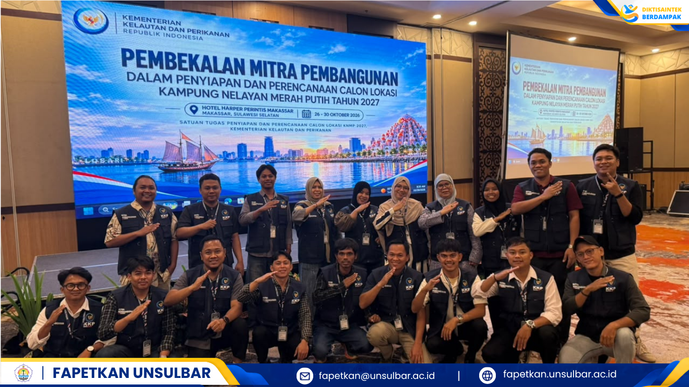 Foto Bersama Dekan dan Dosen Fapetkan Dalam Rangka Pembekalan  Mitra Nilai Pembangunan Kampung Nelayan Merah Putih